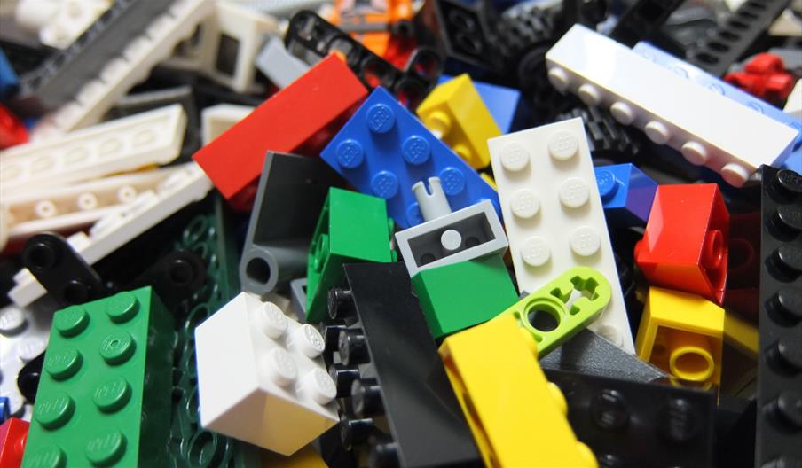 A pile of Lego bricks