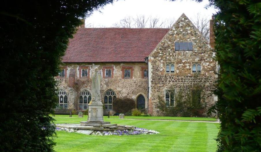 Beeleigh Abbey Gardens