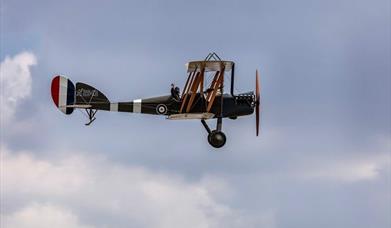 BE2 flying
