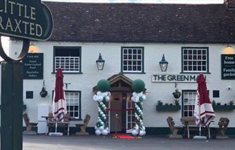 the green man pub exterior